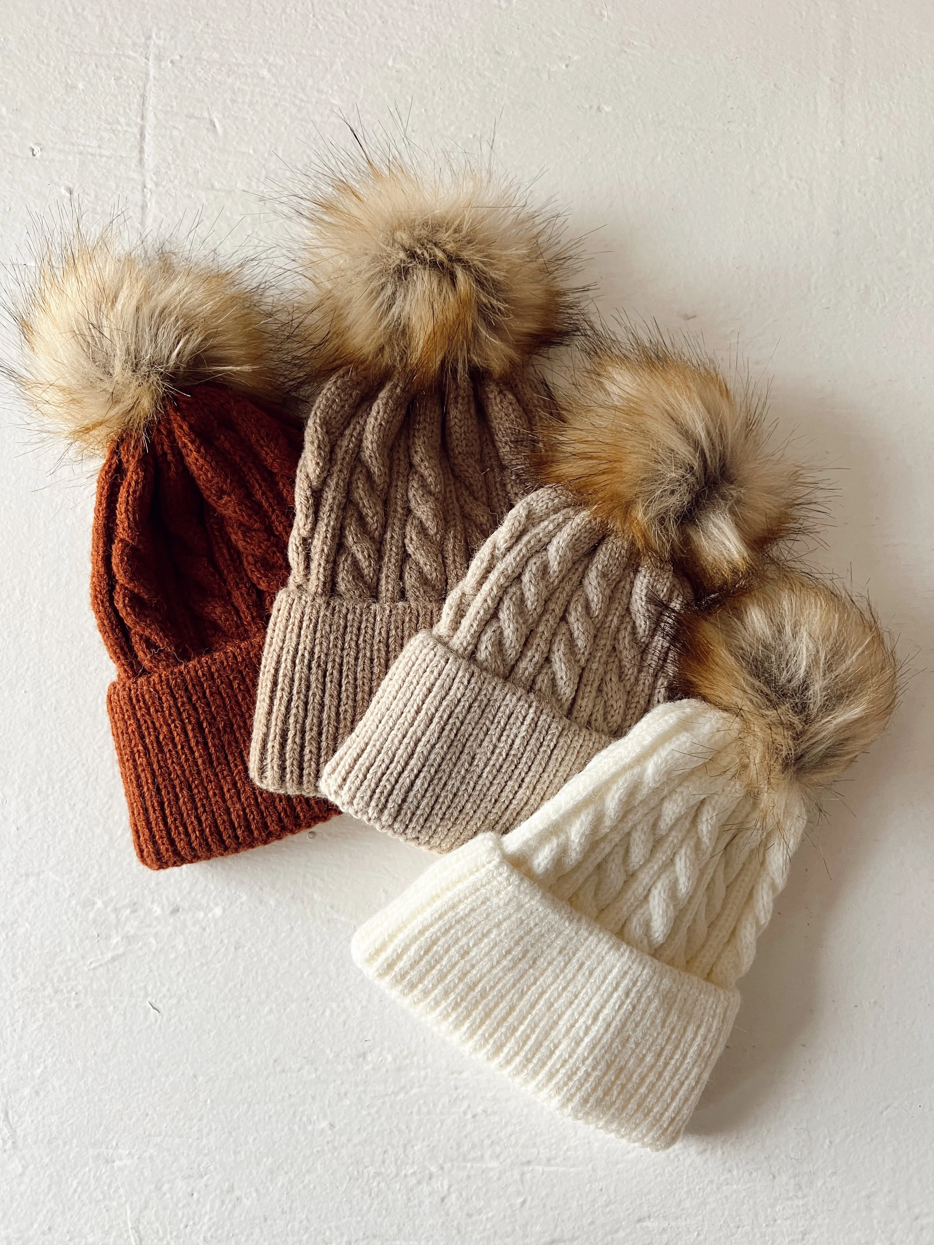 Cable Knit Fur Pom Hat, Oak