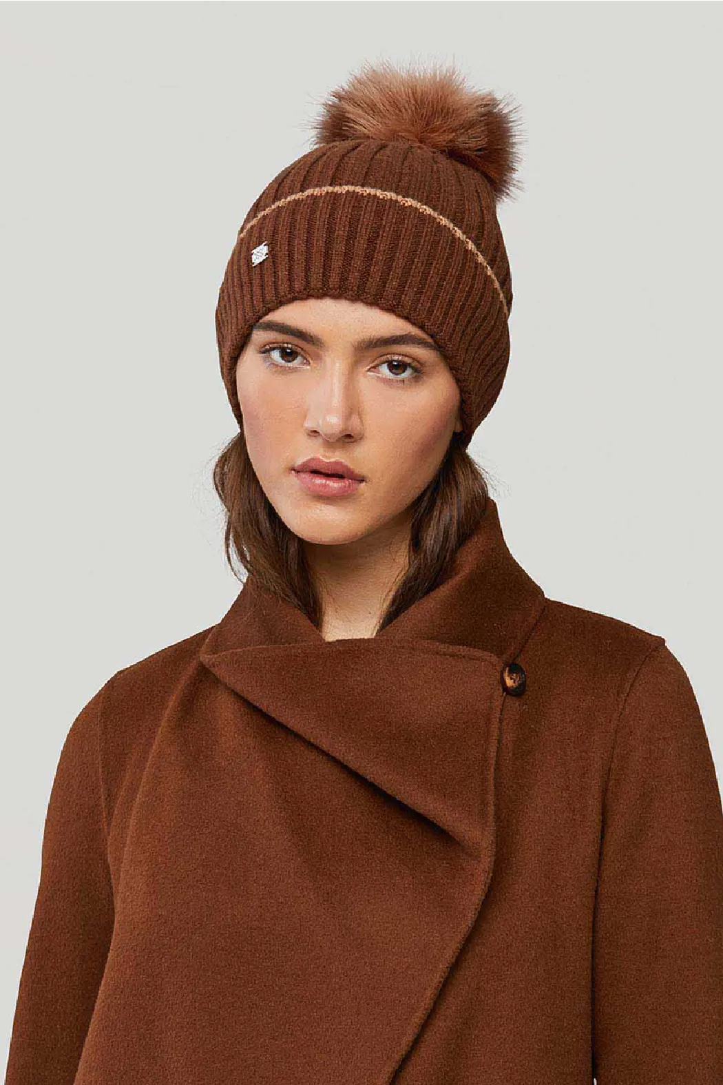 Ciel Knit Hat Removable Feather Pom Pom