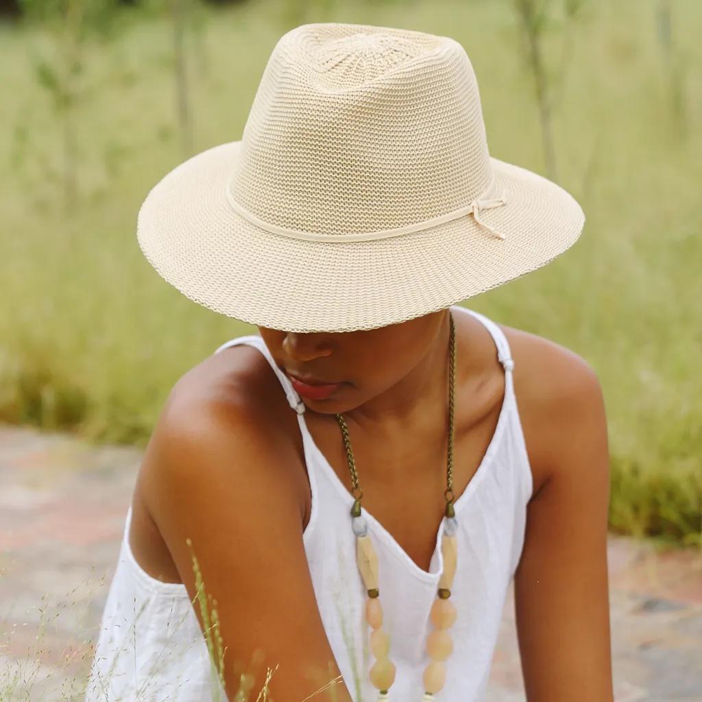 Gilly Fedora