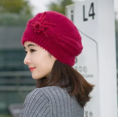 Hot Berets Hat Beanie Fashion Spring Autumn Winter Hat Warm Flower Knit Crochet Cute Casual Cap For Women's Girl Female