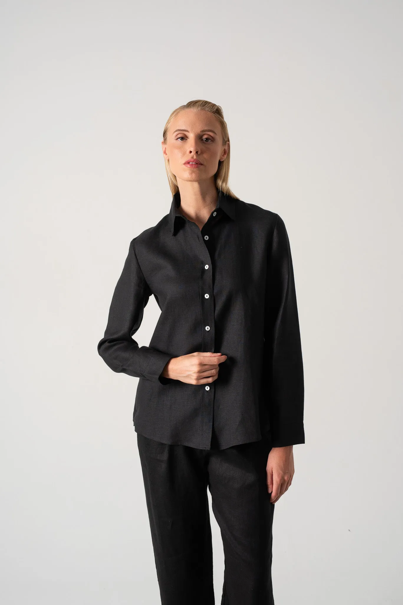 La Classica Linen Shirt Black