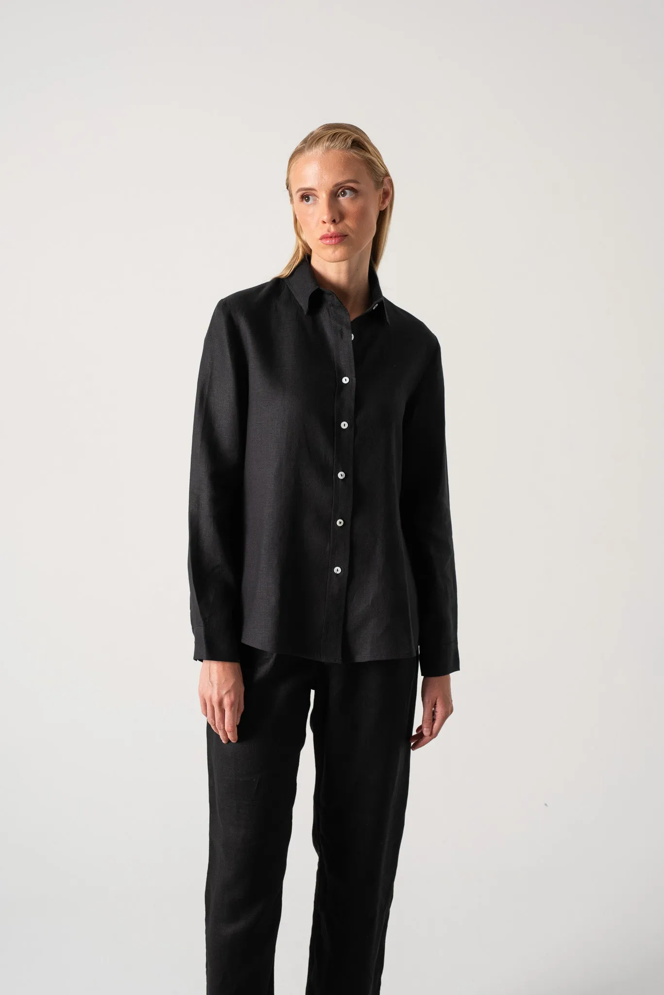 La Classica Linen Shirt Black