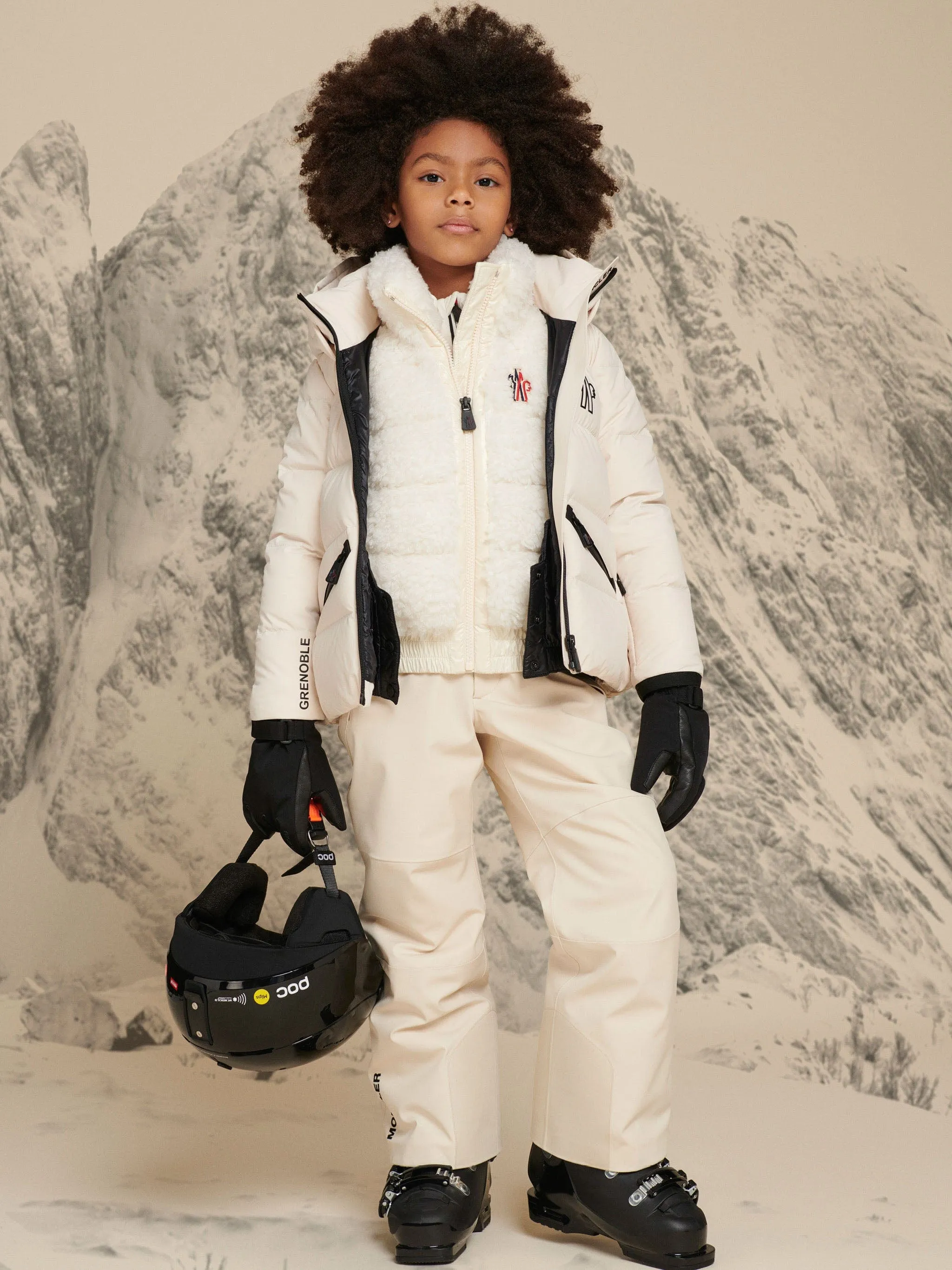 Moncler Enfant Girls Grenoble Down Padded Gilet in Ivory