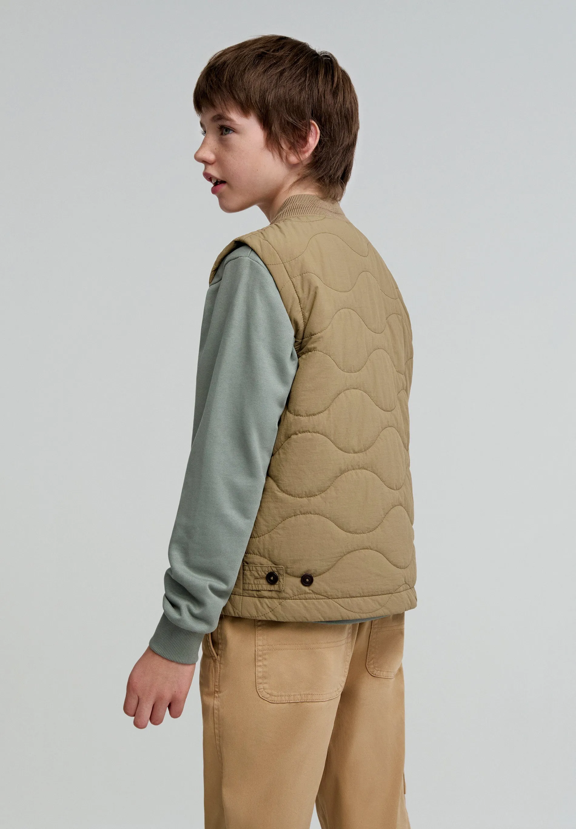 PUFFER VEST WITH POCKET